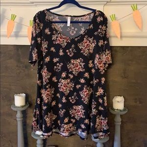 XL LULAROE PERFECT T